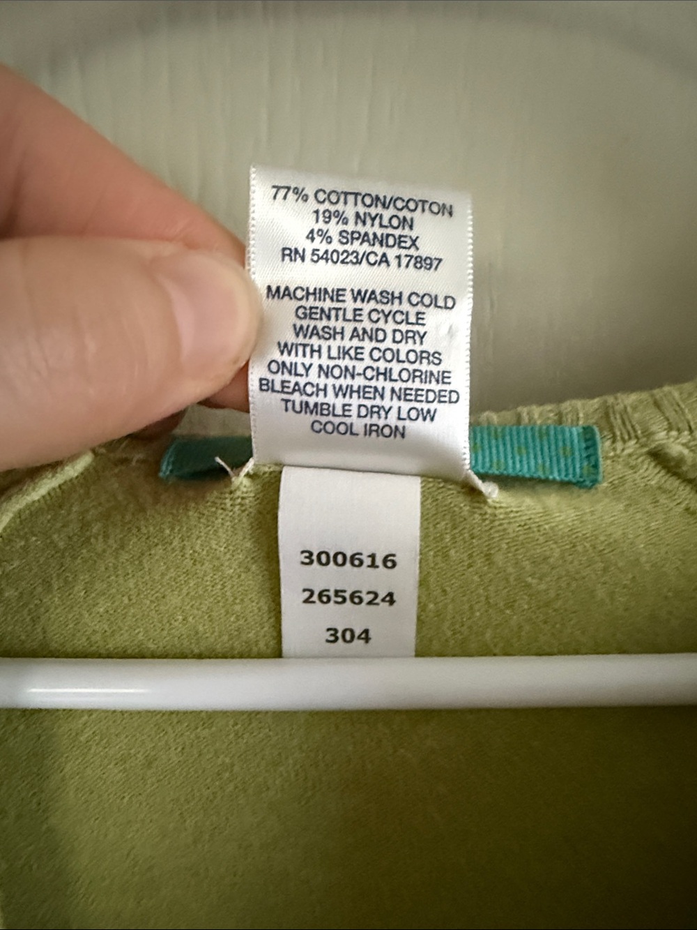 Old Navy Light Green Button-Up Crewneck Cardigan - Picture 3 of 4